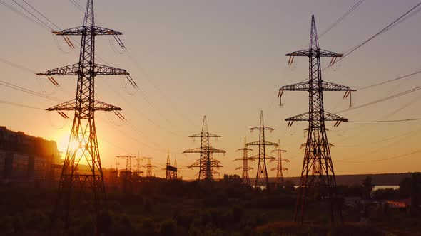 High-voltage power towers alt