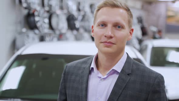 Confident Man Smiling Portrait. Corporate Business Team Work Office Meeting. Caucasian Businessman alt