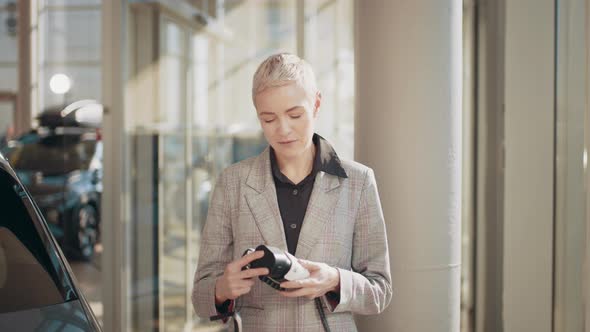 Eco Concept of Electric Car Sale of Electric Car alt