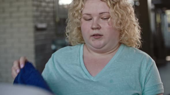 Exhausting Treadmill Workout alt