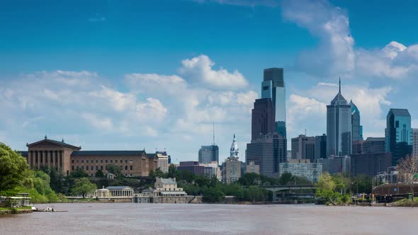 4 K Timelapse of The Philadelphia Skyline - Pennsylvania Usa