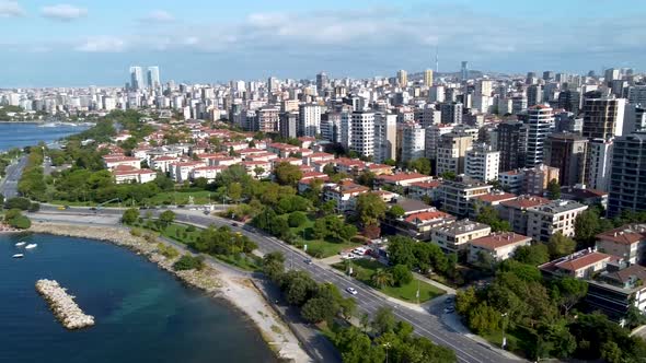 Suadiye istanbul aerial view in the morning. alt