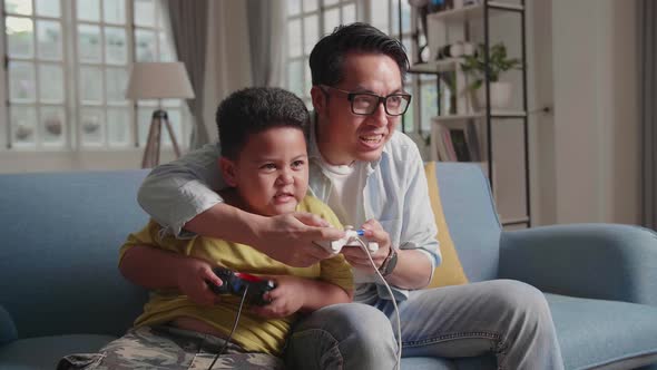 Father And Son Are Win The Game, Hands Up, Feeling Powerful alt