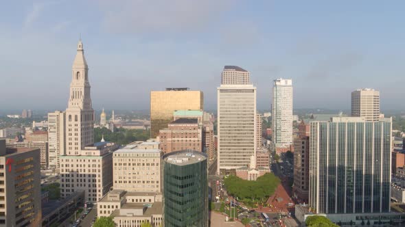 High-rise buildings in business area in Hartford alt