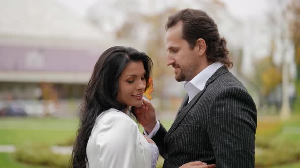 Happy Loving Couple on Street in Autumn Day Beautiful Woman and Man in Nature alt