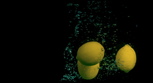 Lemons in the Water alt