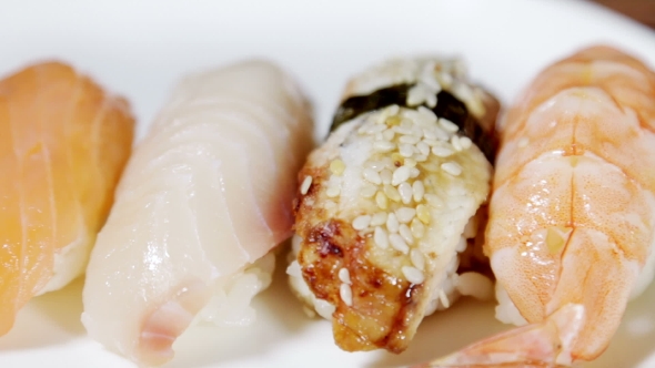 Fresh Japanese Sashimi alt