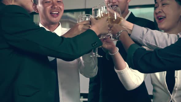 Successful Business People Drink Wine and Champagne in Ball Room Dinner Feast alt