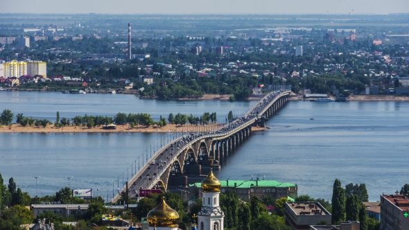 Bridge Over The River In The City Traffic And Ships Timelaps alt