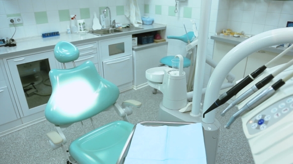 Dental Chair And Instruments For Dental Treatment alt