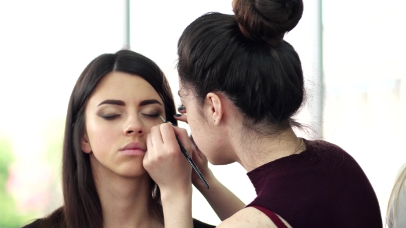 Makeup Artist Deals Eyeshadow Cosmetics Brush alt