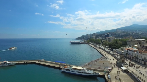 Embankment at the Resort City