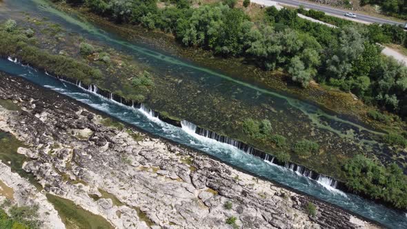 River Aerial Shot V15 - 4K alt
