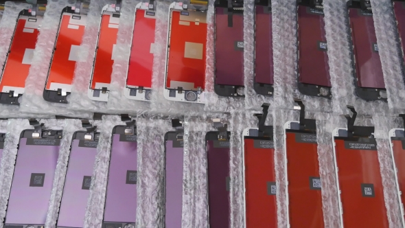 Many Parts For Mobile Phones