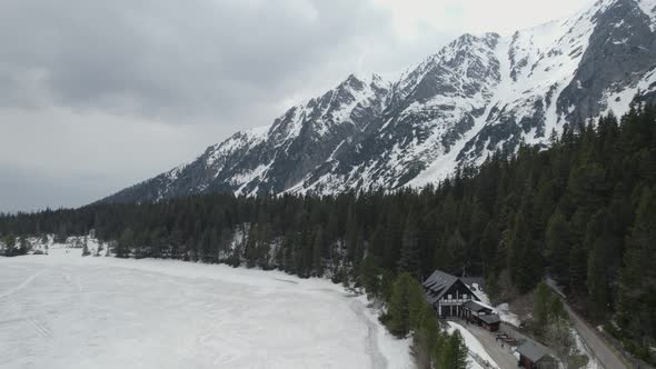 Tatra Mountain with Frozen Poprad lake (Popradske pleso), Aerial View alt