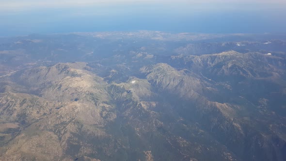 Aerial view mountain landscape alt