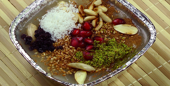Ashure-Traditional Turkish Dessert 3