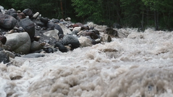 Mountain River With Rapid Flow alt