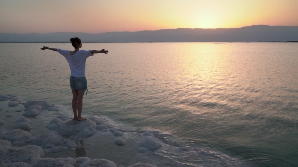 The Girl Looks In The Direction Of The Sunrise alt