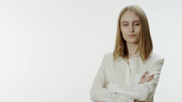 Woman Looking At The Camera alt