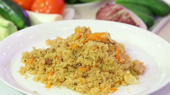 Fragrant Pilaf With Meat And Vegetables alt
