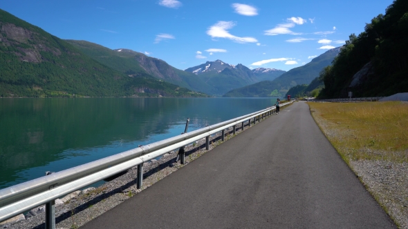 Woman Jogging Outdoors alt