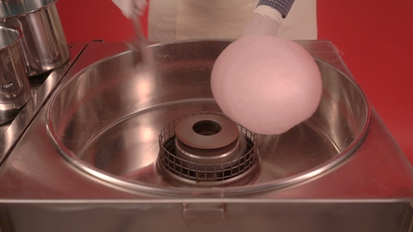 Making Candy Cotton With Machine