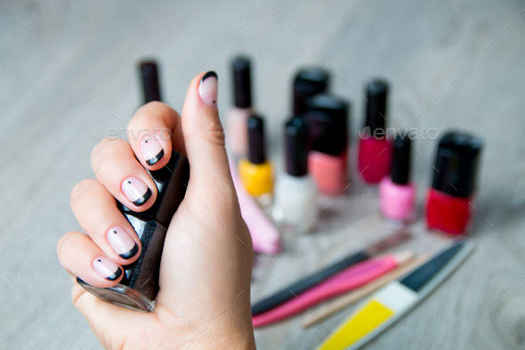 black nail polish | Felicious Nails
