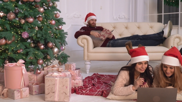 Shopping Via Internet at New Year Eve. alt