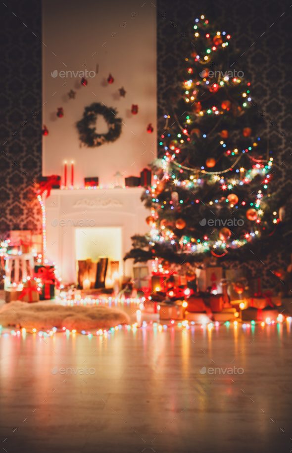 Christmas Room Interior Design Decorated Tree In Garland Lights