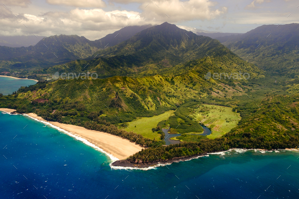 Aerial landscape view of shoreline at Na Pali coast, Kauai, Hawaii ...