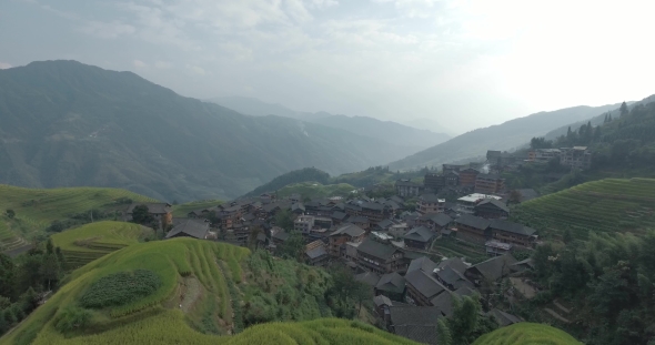 Longsheng Village and Terraced Rice Field alt