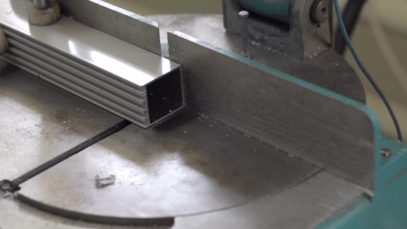 Aluminium Profile Cutting Machine