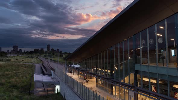 Sunset Timelapse of Ottawa Train Station alt