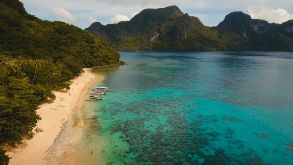Tropical Beach with Boats, Aerial View. Tropical Island. alt
