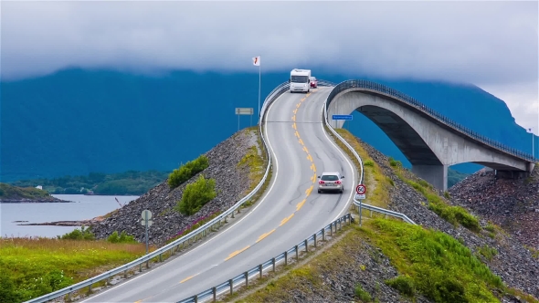 Atlantic Ocean Road alt
