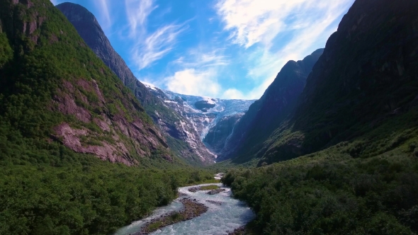 Beautiful Nature Norway Glacier Kjenndalsbreen. alt