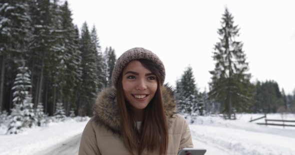 Asian Girl Winter Snow Forest Walk Young Woman Messaging Online Smart Phone Happy Smile