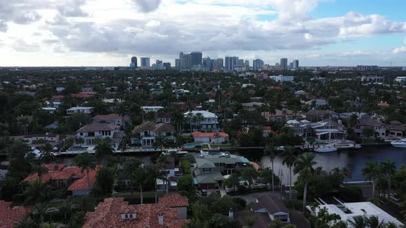 Fort Lauderdale city Skyline luxurious real estates and far skyscrapers, Florida alt
