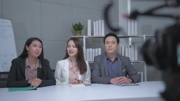 Business concept of 4k Resolution. alt