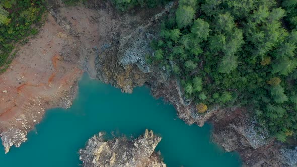 Mountain River High in the Mountains Aerial View 4 K alt