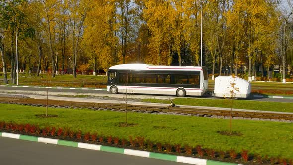 Electric Bus on the Test Road alt