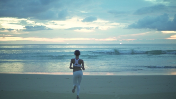 Fitness Training Of Runner alt