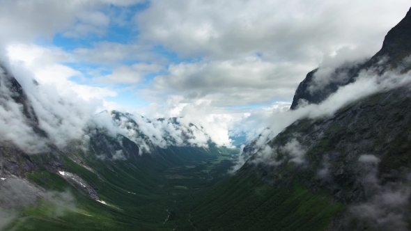 Aerial Footage Beautiful Nature Norway alt