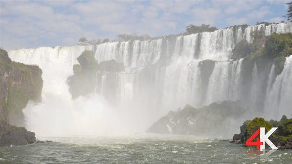 Waterfalls Iguazu 09