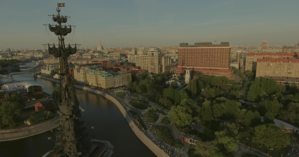 Aerial View of Peter the Great Statue alt