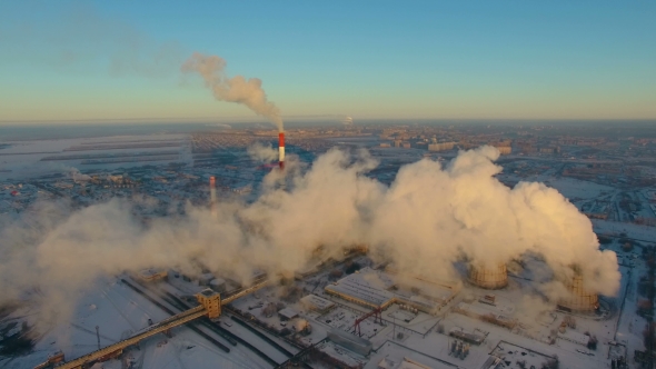 The Road in the Winter Forest. alt