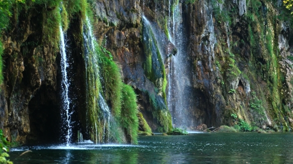 Picturesque Waterfalls Scenery in Plitvice Lakes National Park