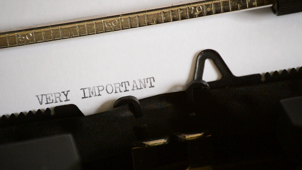 Typing the Expression VERY IMPORTANT with a Typewriter alt