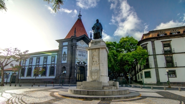 A Statue of Zarco Stands on the Avenida Arriaga  Hyperlapse in Funchal, Madeira, Portugal. alt